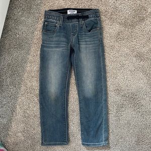 Denizen from Levi’s pull on jeans. Size 6.